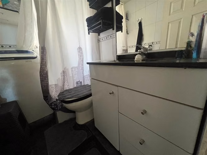 Departamento en venta de 3 dorm. en Independencia