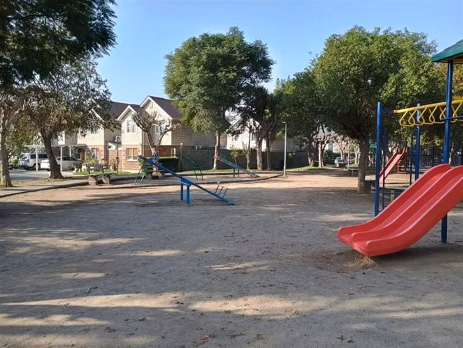 Casa en venta de 3 dorm. en Quilicura