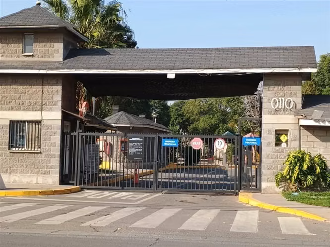 Casa en venta de 3 dorm. en Quilicura