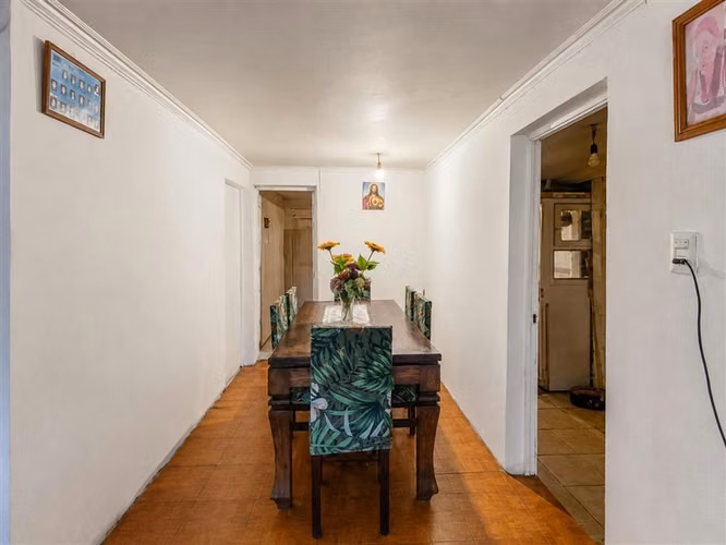 Casa en venta de 12 dorm. en Colina