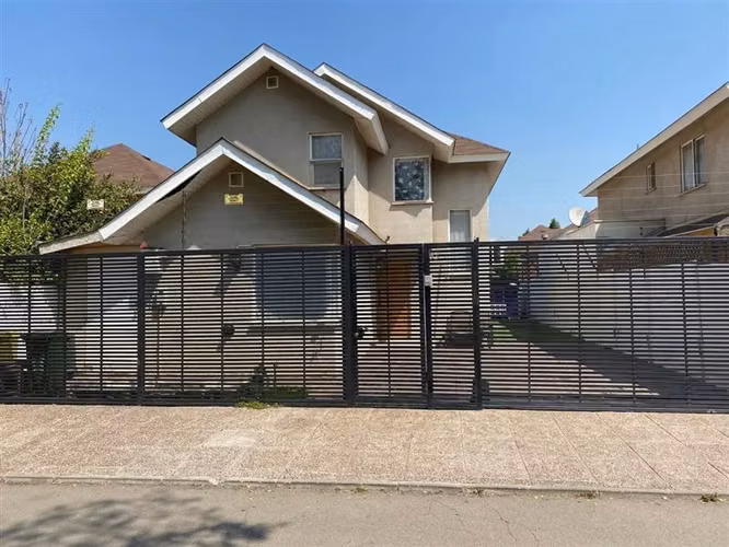 Casa en venta en Colina