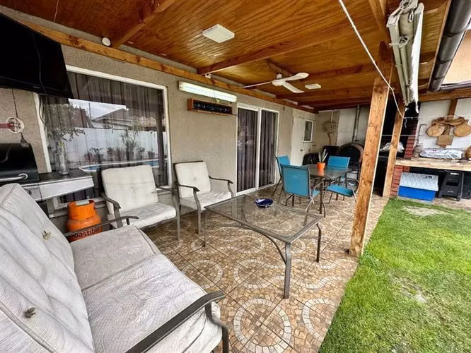 Casa en venta en Colina