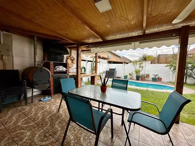 Casa en venta en Colina