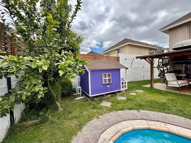 Casa en venta en Colina