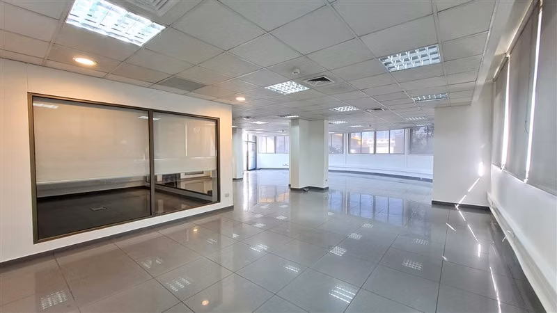 Oficina en arriendo en Ñuñoa
