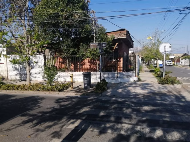Sitio en venta en La Cisterna