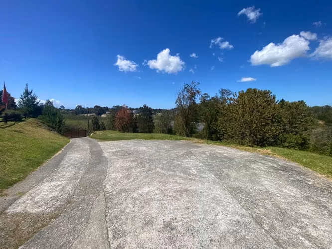 Se vende casa en parcelación Lagunitas