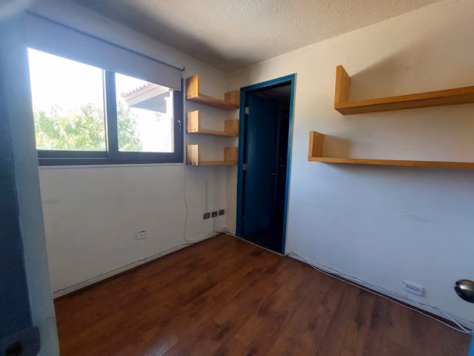 Excelente Casa en Los Alerces - Imagen 13