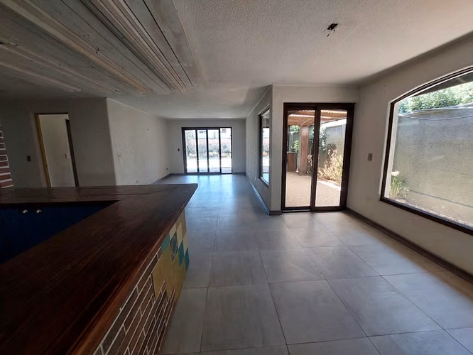 Excelente Casa en Los Alerces - Imagen 5