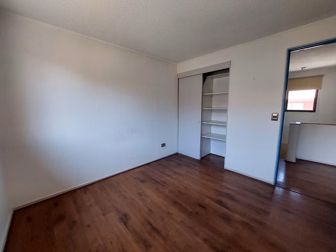 Excelente Casa en Los Alerces - Imagen 15