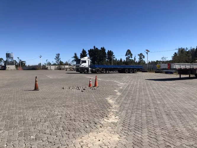 ARRIENDO BODEGA 1.000 M2 EN CENTRO LOGISTICO LA PO