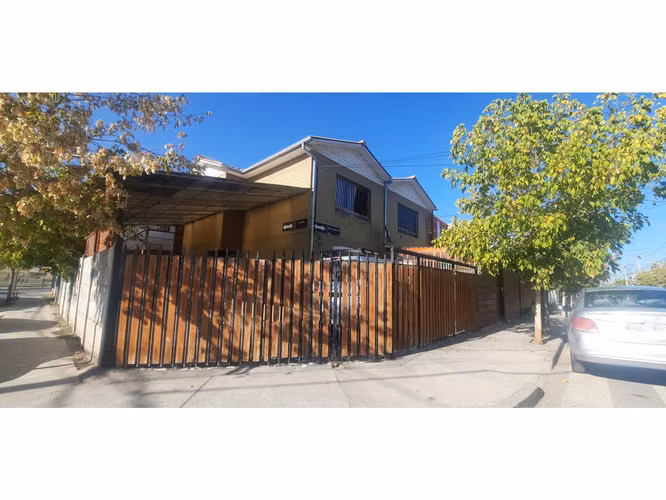 Se Vende Casa 4D, 3B cercana a Acceso Sur.  Puente Alto