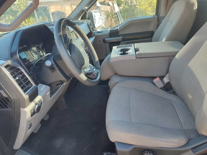 FORD F-150 XLT  4x2 3.5L 2017