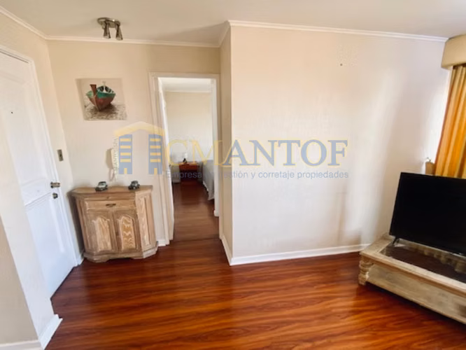 Arriendo departamento amoblado 2 dormitorios en Club de Yates, Centro, Incluye GC