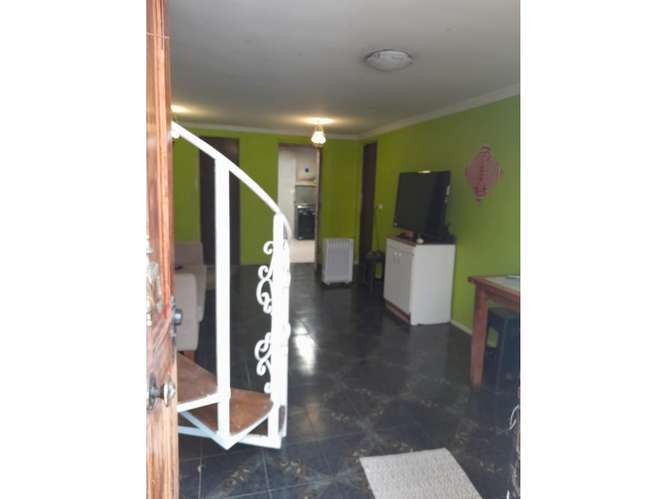VENTA AMPLIA CASA DOS PISOS ,LA GRANJA ,SANTIAGO - Imagen 7