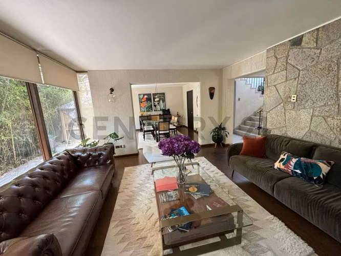 Venta Hermosa Casa en venta en Cerro Castillo.