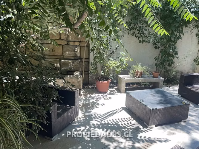 Oficina en arriendo en Providencia / Metro Tobalaba