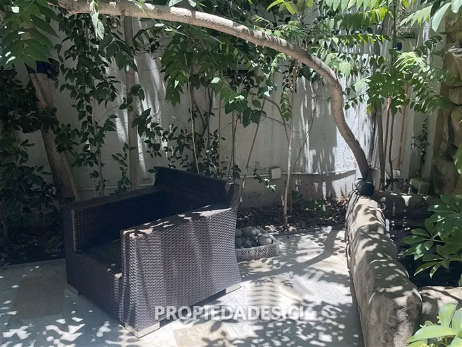Oficina en arriendo en Providencia / Metro Tobalaba
