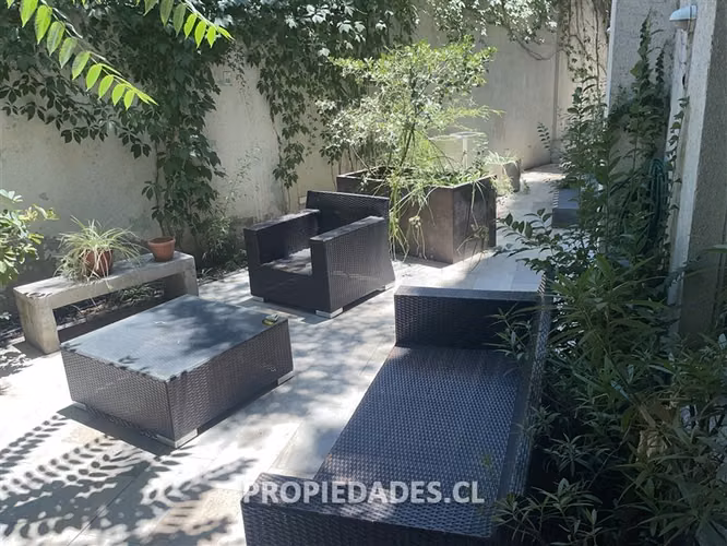 Oficina en arriendo en Providencia / Metro Tobalaba