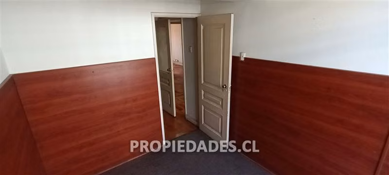 Gran oficina con terraza en venta en Santiago