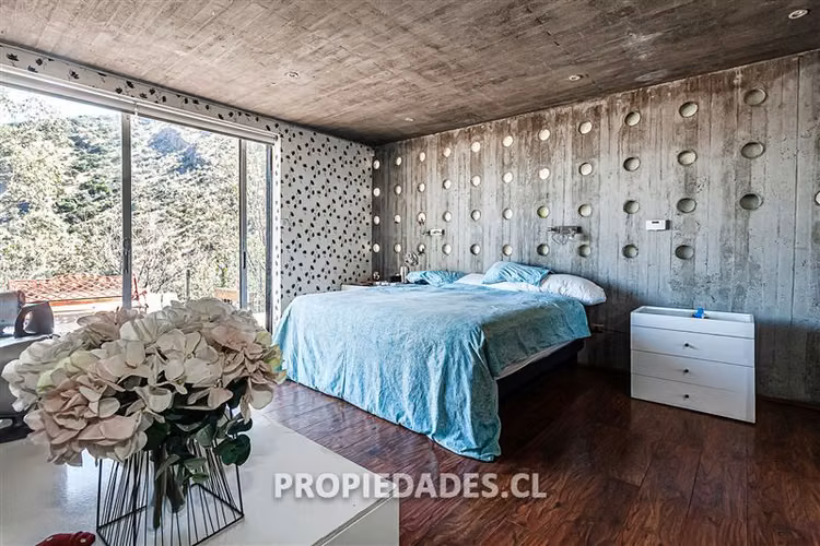 Casa en Venta en Lo Barnechea