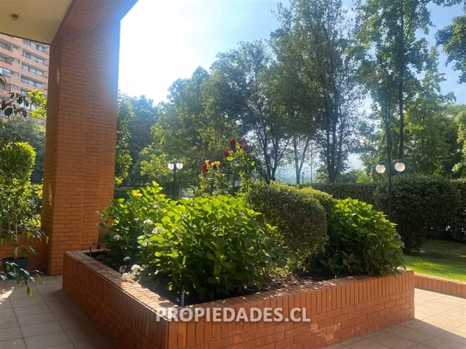Departamento en venta de 3 dorm. en Las Condes
