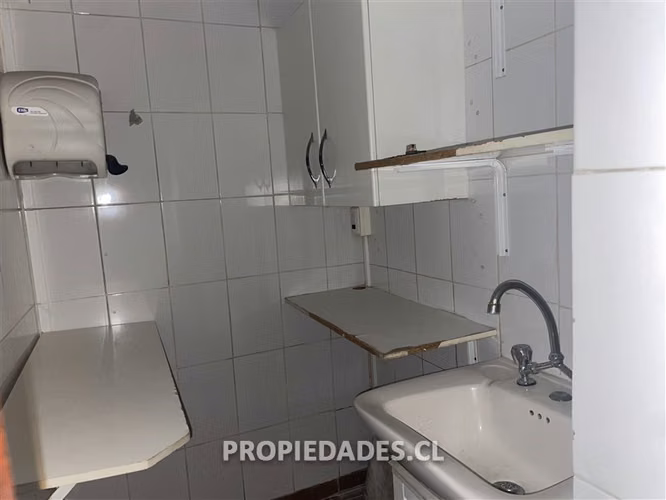 Oficina arriendo Las Condes / 7 privados/San Sebastián / 3BX