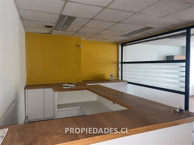 Oficina arriendo Las Condes / 7 privados/San Sebastián / 3BX