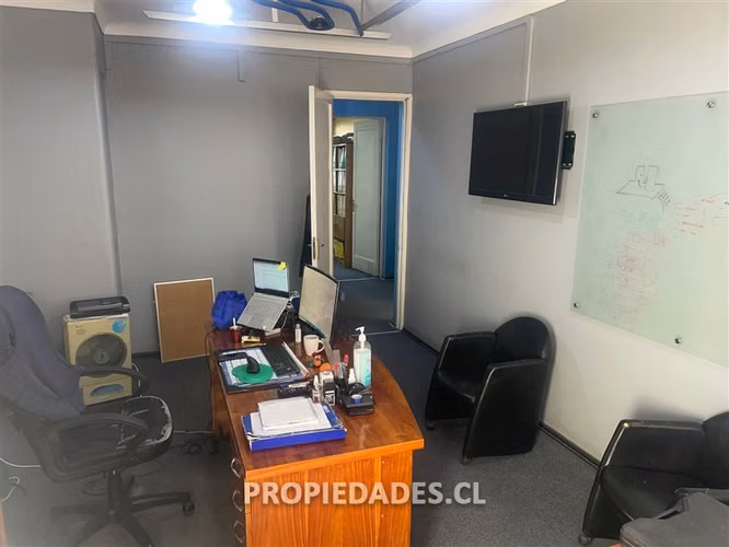 Oficina venta Providencia / Malaquías Concha / 8 Privados