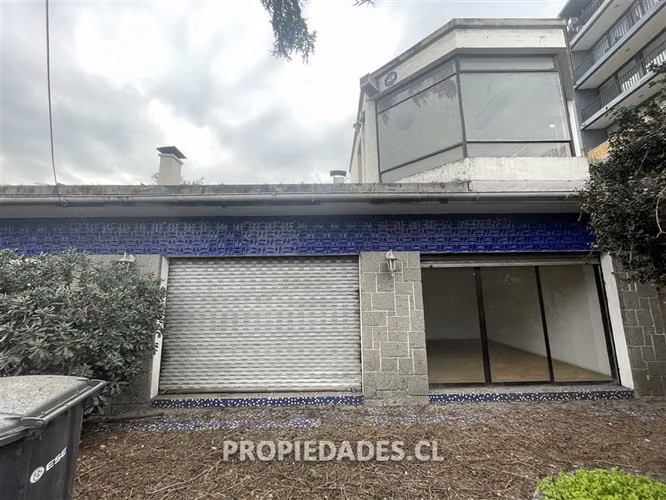 Gran Casa / Oficina en arriendo en Providencia.