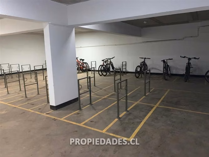 Dpto. mariposa en venta en San Miguel con est. y bodega