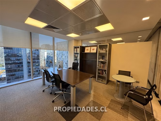 Espectacular oficina en arriendo en Las Condes - Imagen 25