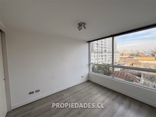 Departamento en venta de 1 dorm. 1 baño en Independencia