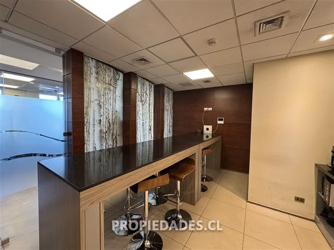 Esprectacular oficina en arriendo en Las Condes - Imagen 18