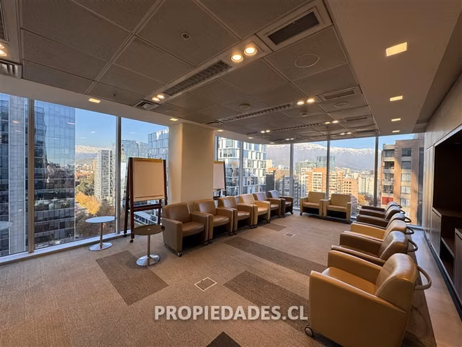 Esprectacular oficina en arriendo en Las Condes - Imagen 5