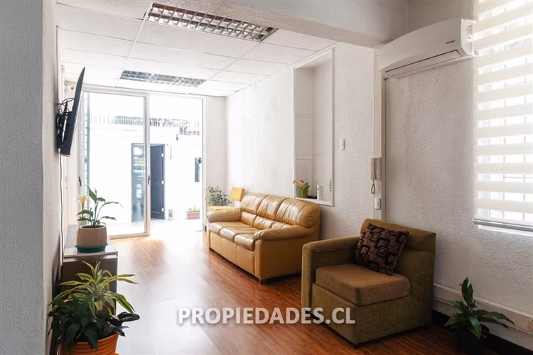 Oficina en venta en Providencia