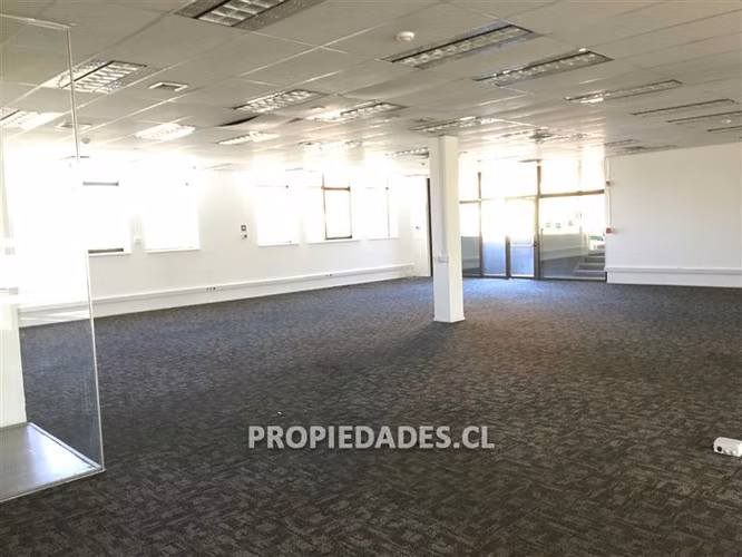 Oficina en arriendo en Providencia