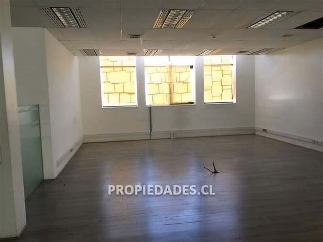 Oficina en arriendo en Providencia
