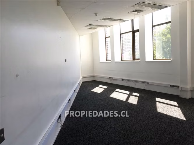 Oficina en arriendo en Providencia