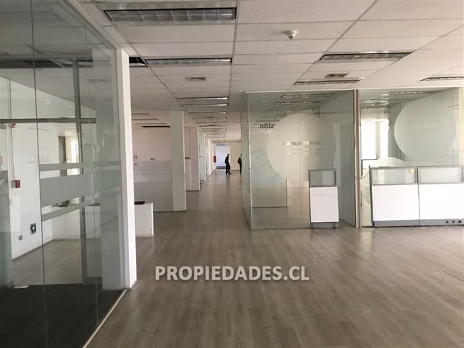 Oficina en arriendo en Providencia