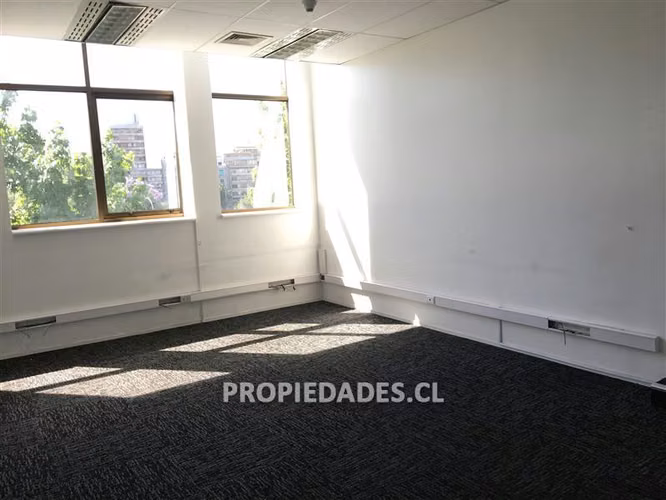 Oficina en arriendo en Providencia