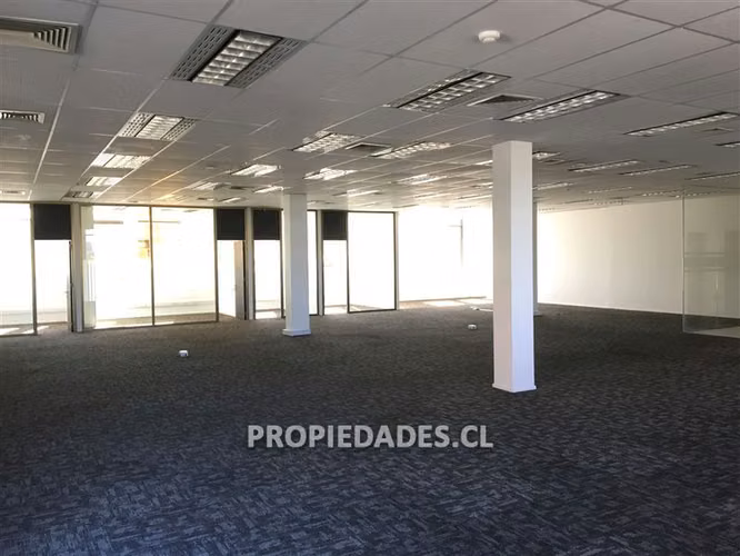 Oficina en arriendo en Providencia