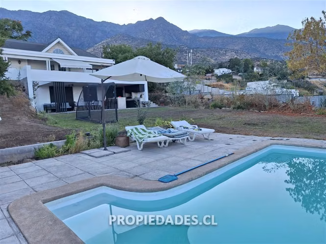 Casa en Venta en Peñalolén