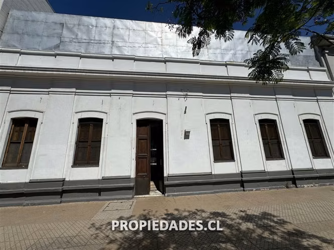 Oficina-Ideal para Educación / en arriendo en Santiago - Imagen 2