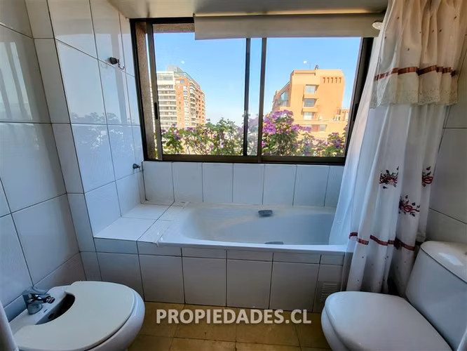 Departamento en venta de 5 dorm. en Las Condes GRAN VISTA