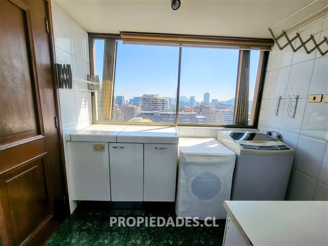 Departamento en venta de 5 dorm. en Las Condes GRAN VISTA
