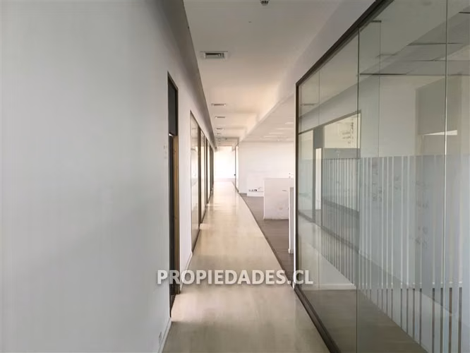 Oficina en arriendo en Providencia