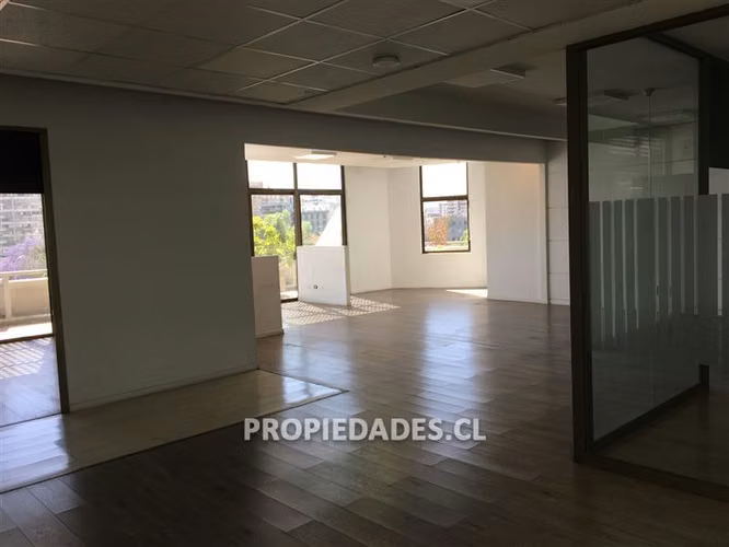 Oficina en arriendo en Providencia