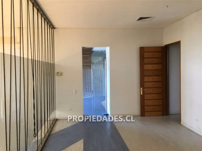 Oficina en arriendo en Providencia