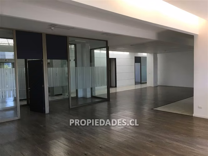 Oficina en arriendo en Providencia